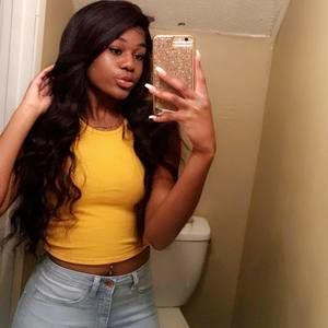 Meet your Posher, Kenyatta